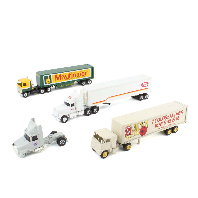 Lot of (3) 1/64 Semis with Trailer and (1)  Semi without Trailer - Damaged