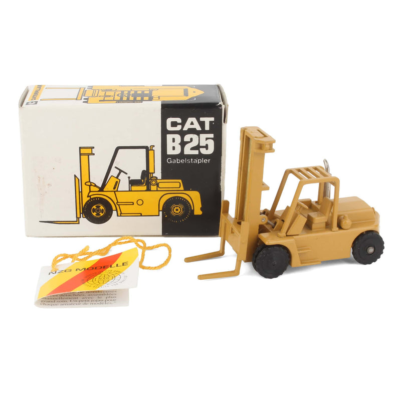 1/87 Caterpillar Cat B25 Lift Truck  by NZG