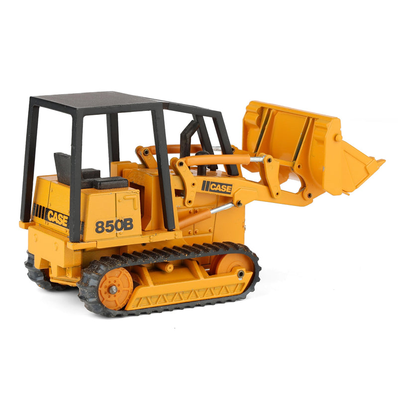 1/35 CASE 850B Loader with Tracks and Full ROPS by NZG