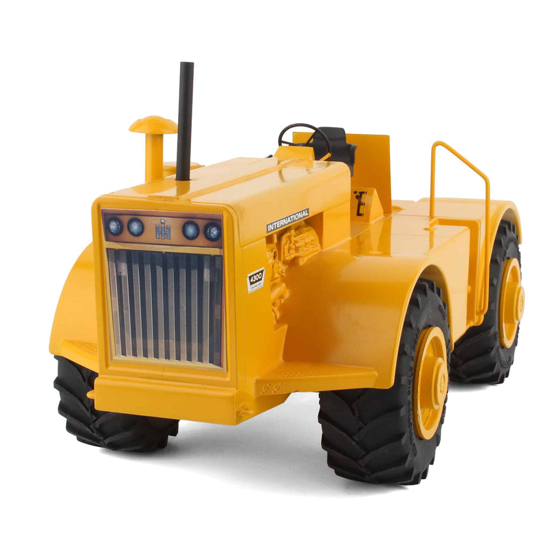 1/16 Limited Edition International Harvester 4300 Open Station Industrial Tractor by Precision Engineering