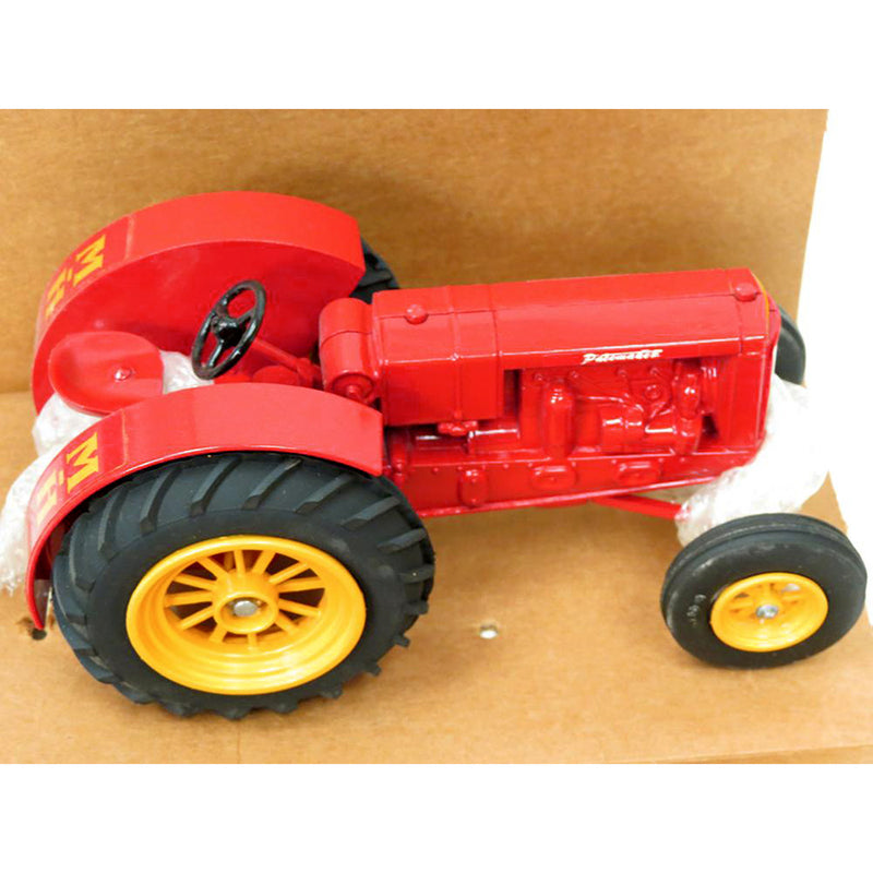 (B&D) 1/16 Massey Harris Pacemaker by SpecCast - Displayed, Damaged Item