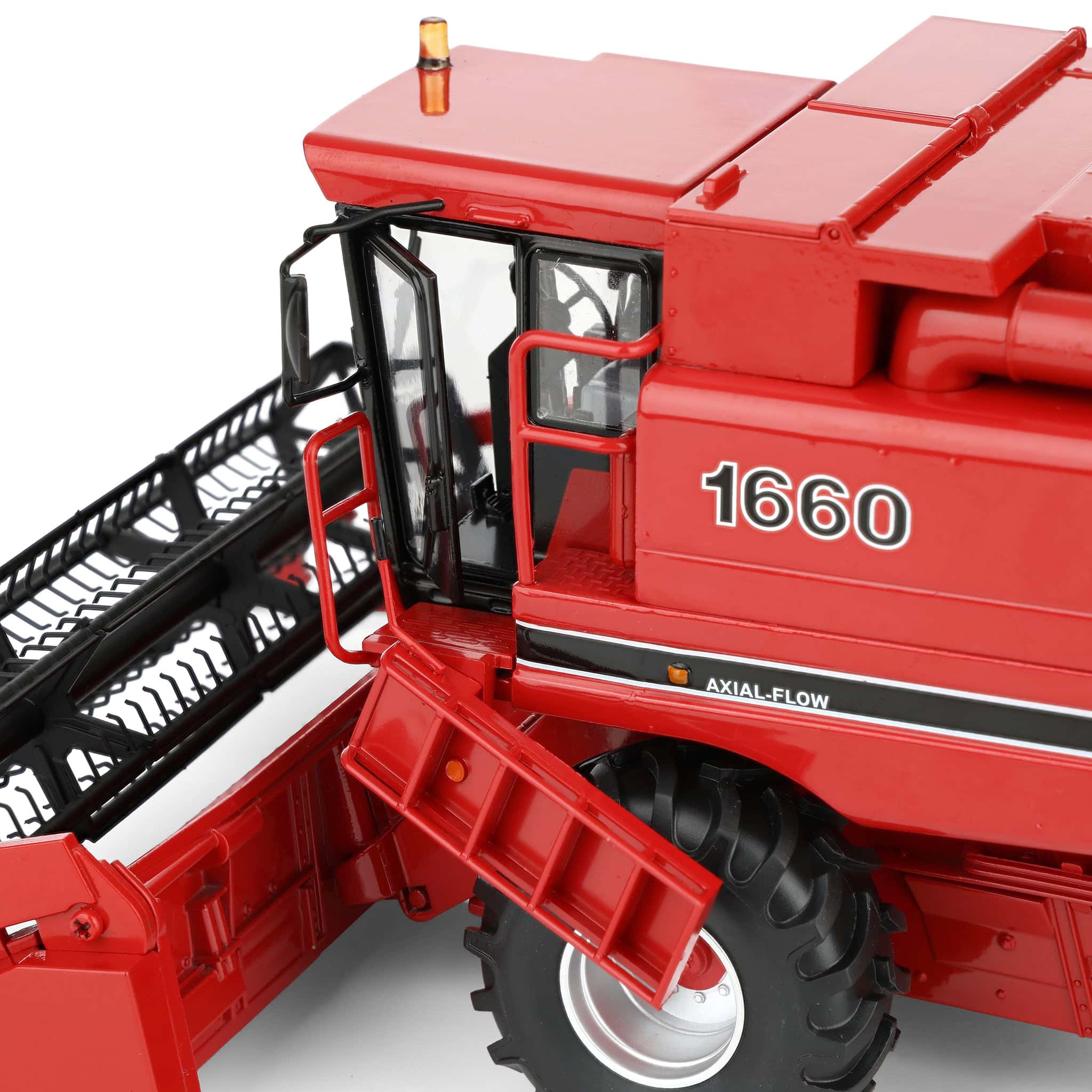 1/32 Case International 1660 Axial-Flow Combine with Grain Head