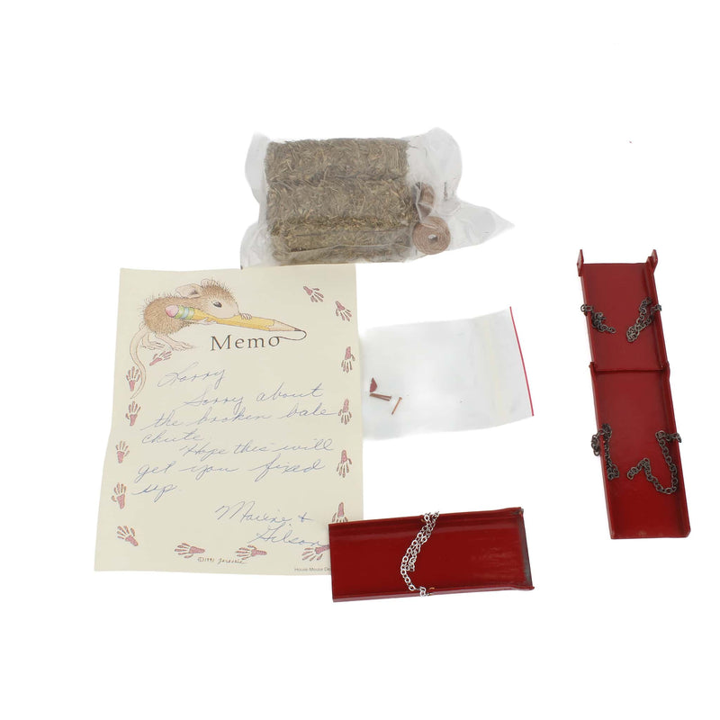 1/16 New Holland Square Balers with Bales by Riecke