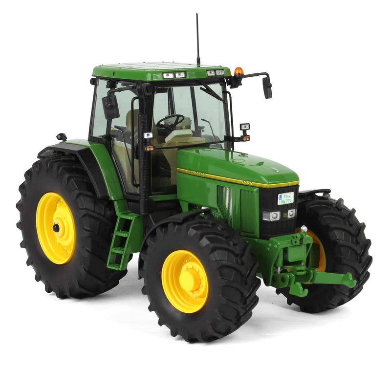 1/32 John Deere 7700 4WD Tractor