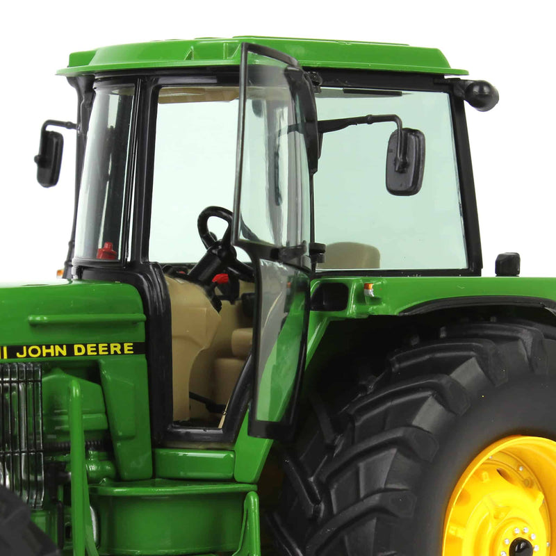 1/32 John Deere 4960 4WD Tractor
