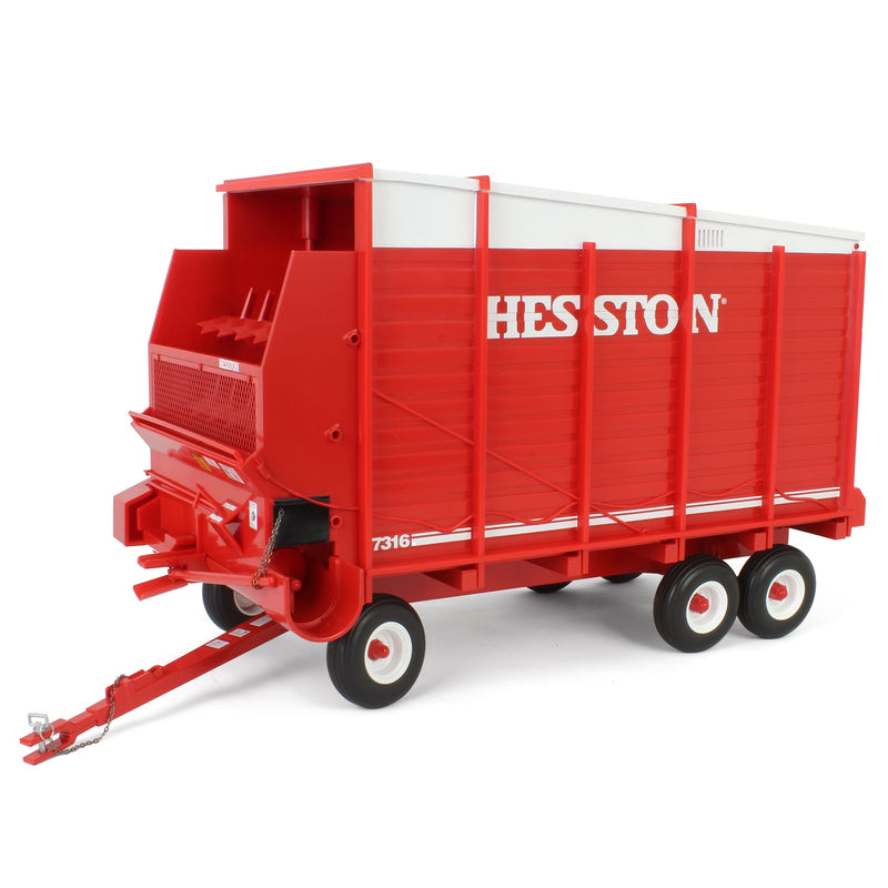 1/16 Hesston 7316 Forage Wagon
