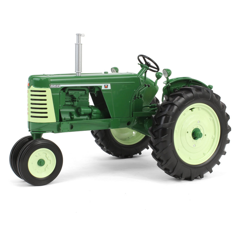 1/16 Oliver 660 Gas Tractor with Narrow Front by SpecCast