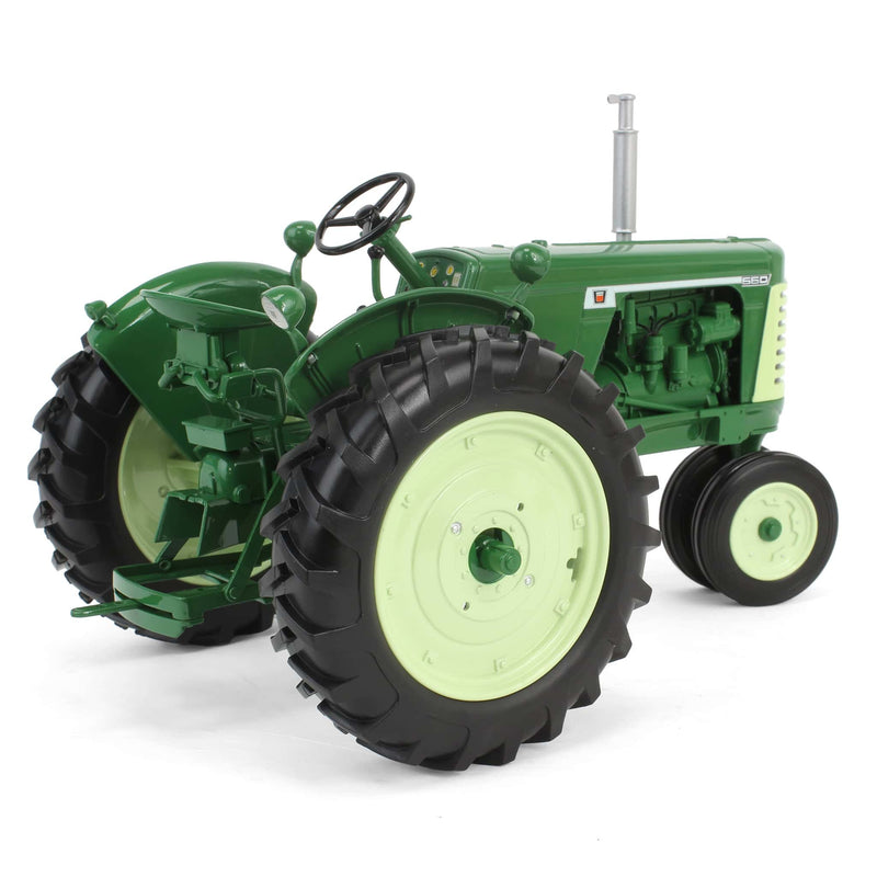 1/16 Oliver 660 Gas Tractor with Narrow Front by SpecCast