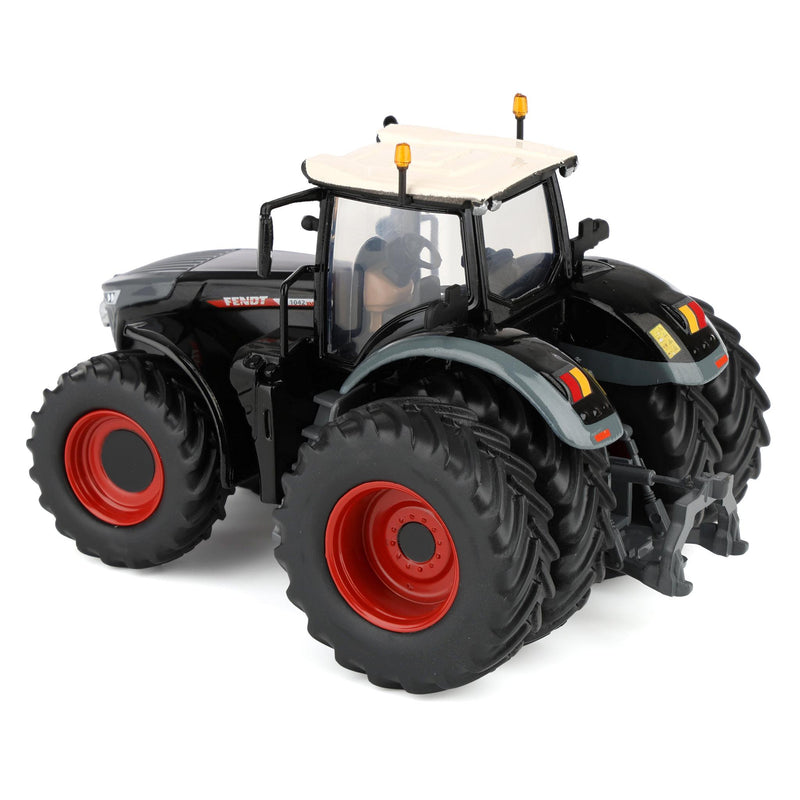 1/64 Fendt 1042 Vario Tractor with Rear Duals by SpecCast, Black Version