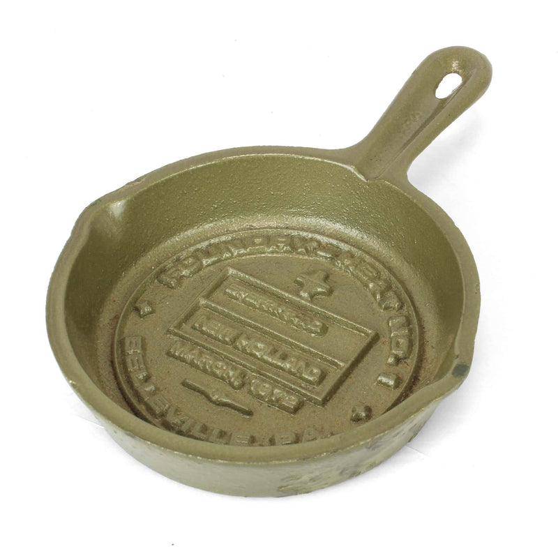 (B&D) 4.25 inch Sperry New Holland Commemorative Skillet - Damaged Item