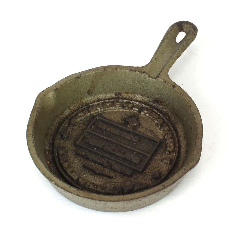 (B&D) 4.25 inch Sperry New Holland Commemorative Skillet - Damaged Item, No Box