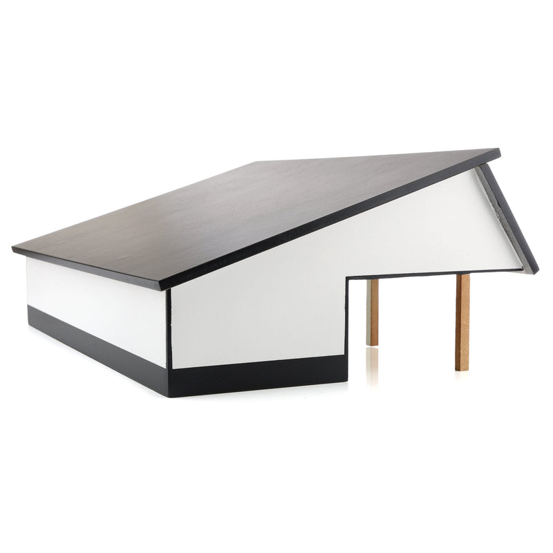 1/64 White & Black 64ft x 48ft Wooden Cattle Shed with Removeable Roof