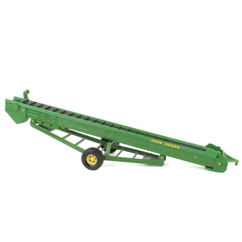(B&D) 1/16 John Deere Green Hay Elevator by ERTL - Damaged Item, LOOSE