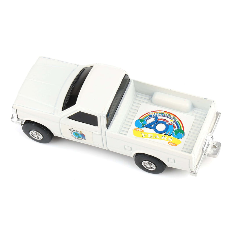 Approximate 1/64 White Pickup, 1998 Toy Farmer Edition