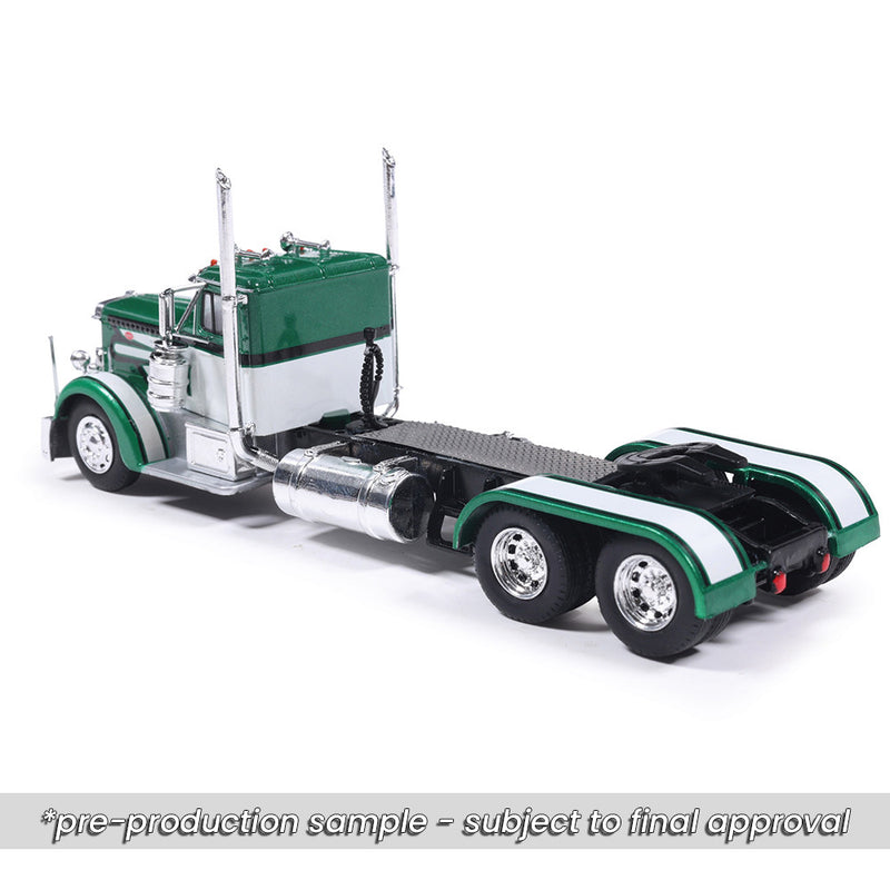 1/64 1952 Peterbilt 350 Green by IXO America