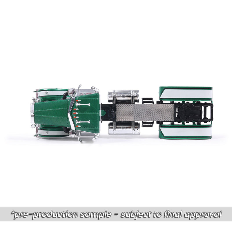 1/64 1952 Peterbilt 350 Green by IXO America