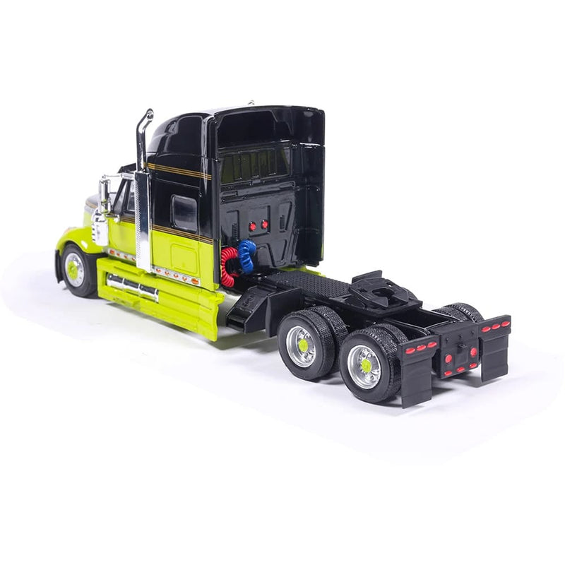 1/64 2010 International Lonestar Semi Truck with Reefer Trailer, Green and Black by IXO Models