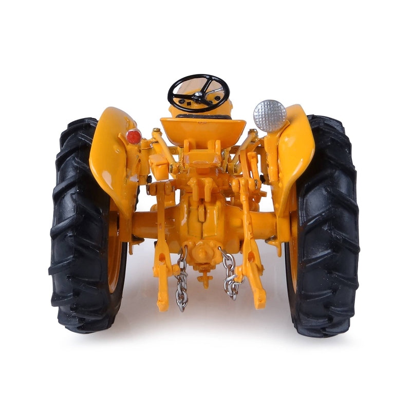 (B&D) 1/32 Massey Harris Ferguson 202 Work Bull Tractor by Universal Hobbies.  Damaged Box