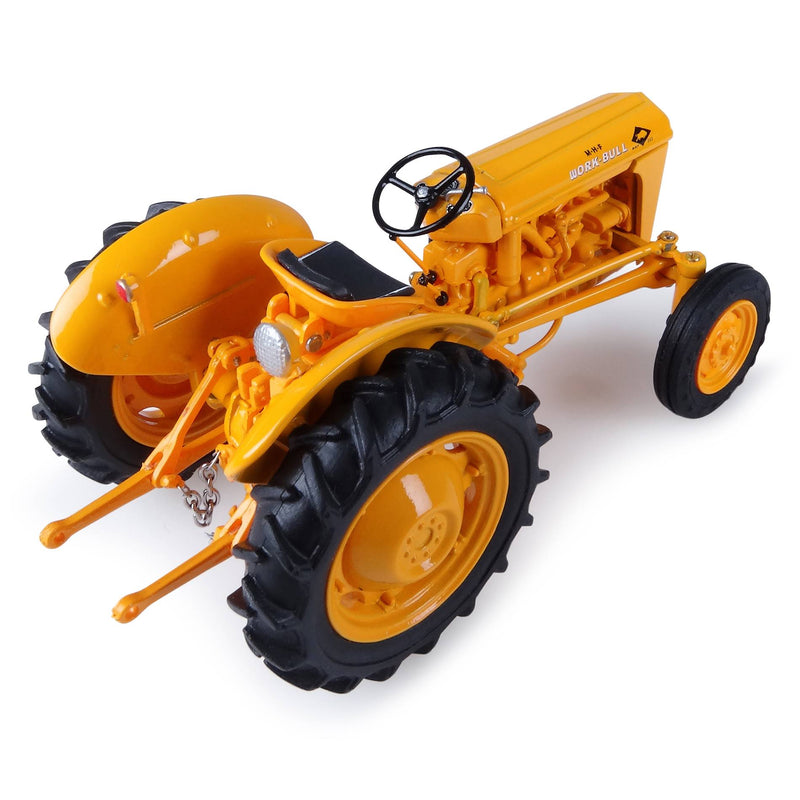 (B&D) 1/32 Massey Harris Ferguson 202 Work Bull Tractor by Universal Hobbies.  Damaged Box