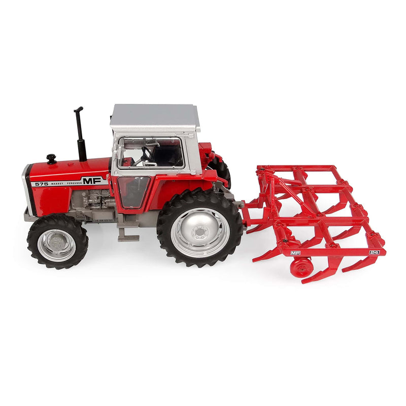 (B&D) 1/32 Massey Ferguson 24 Chisel Plow by Universal Hobbies - Damaged Box