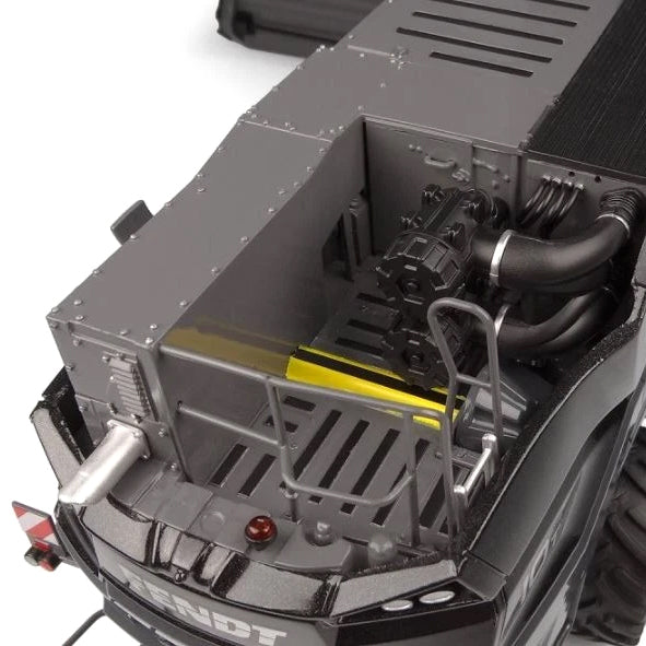 1/32 Fendt Ideal 10T Combine with Grain Head by Universal Hobbies