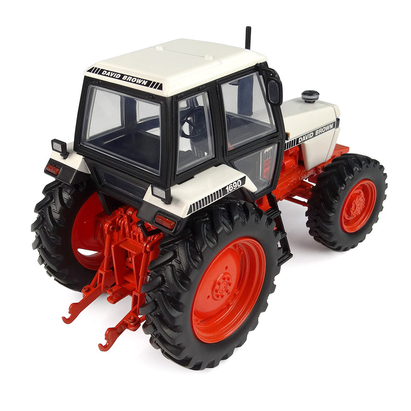 1/32 Case David Brown 1690 4WD Tractor with Cab by Universal Hobbies