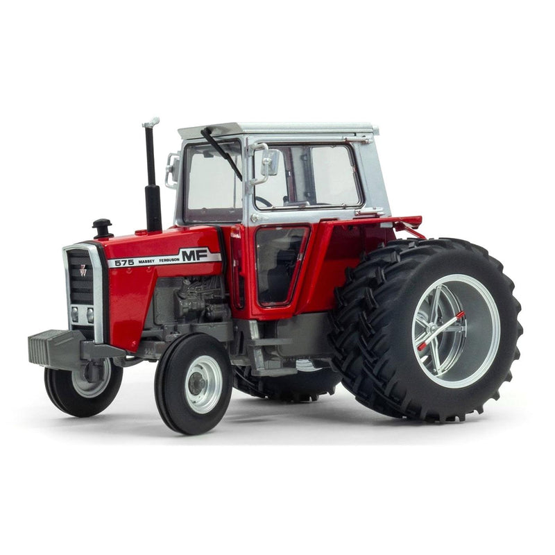 1/32 Massey Ferguson 575 2WD Tractor with Rear Duals