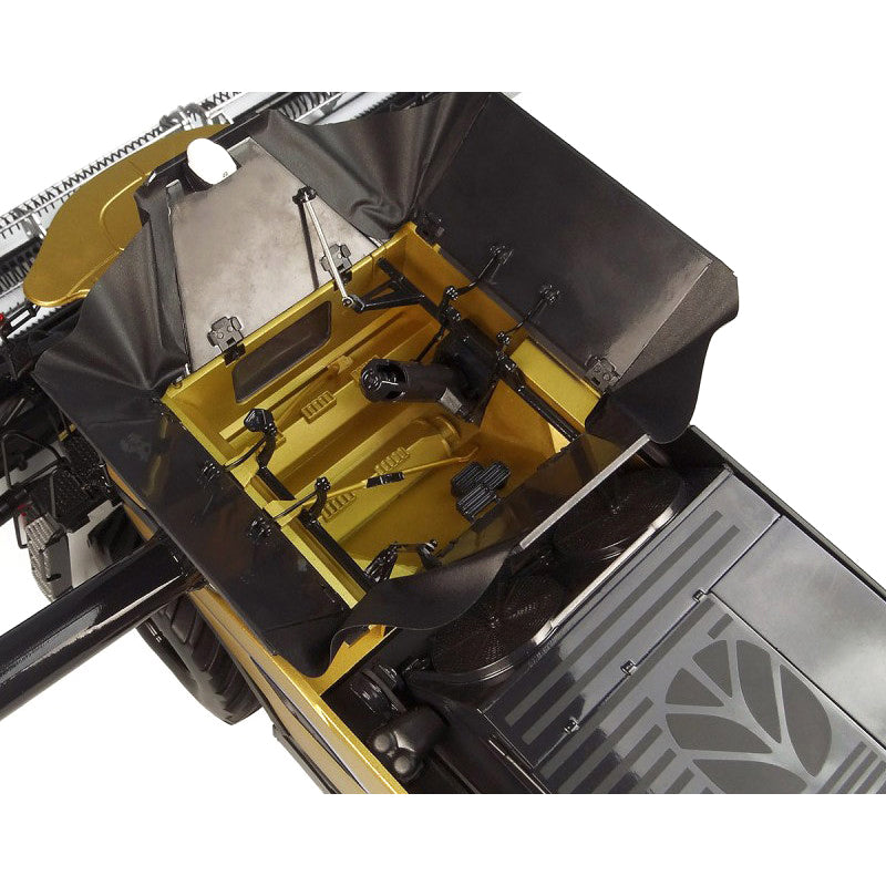1/32 New Holland CR11 Combine by Universal Hobbies, Gold AGRITECHNICA Show Edition