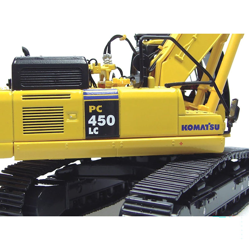 1/50 Komatsu PC450LC Excavator with Short Boom & Bucket by Universal Hobbies