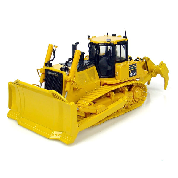 コマツ建機　KOMATSU D155AX-7 1/50　　2セット 1/50 Komatsu D155AX-7 Dozer with Front Blade & Rear Ripper by