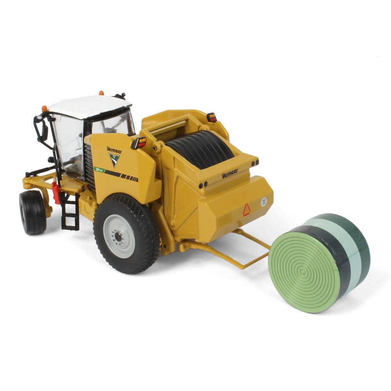 (B&D) 1/64 Vermeer ZR5 Self-Propelled Baler by SpecCast - Damaged Item