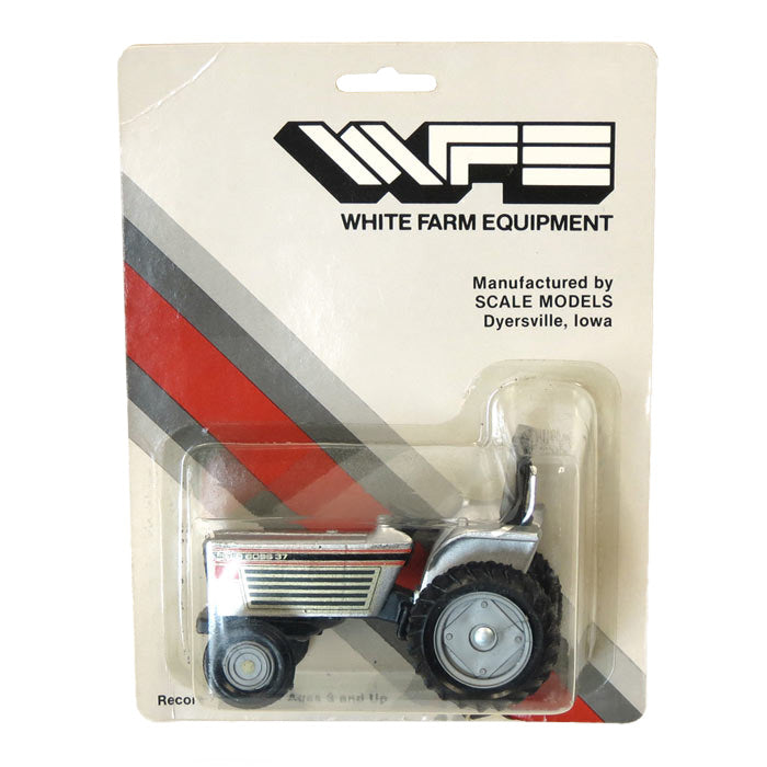 1/32 White Field Boss 37 Tractor with ROPS