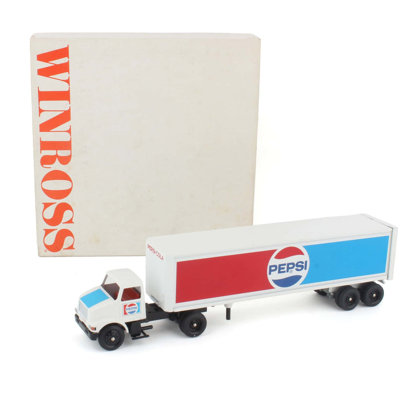 1/64 Winross International Truck & Trailer w/ Pepsi Logos