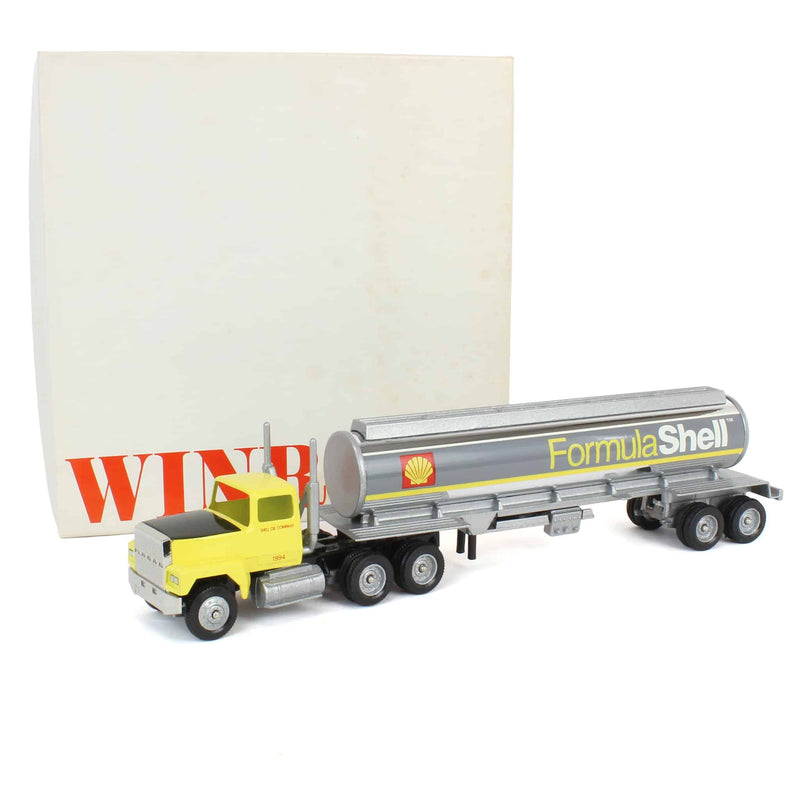 1/64 Winross Semi Truck with Tanker Trailer, Formula SHELL Oil Company