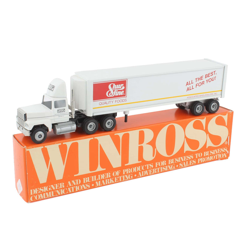 1/64 Shur Fine Semi Truck & Trailer by Winross