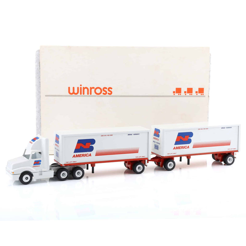 1/64 Winross Truck, Burlington North America Twin Trailers