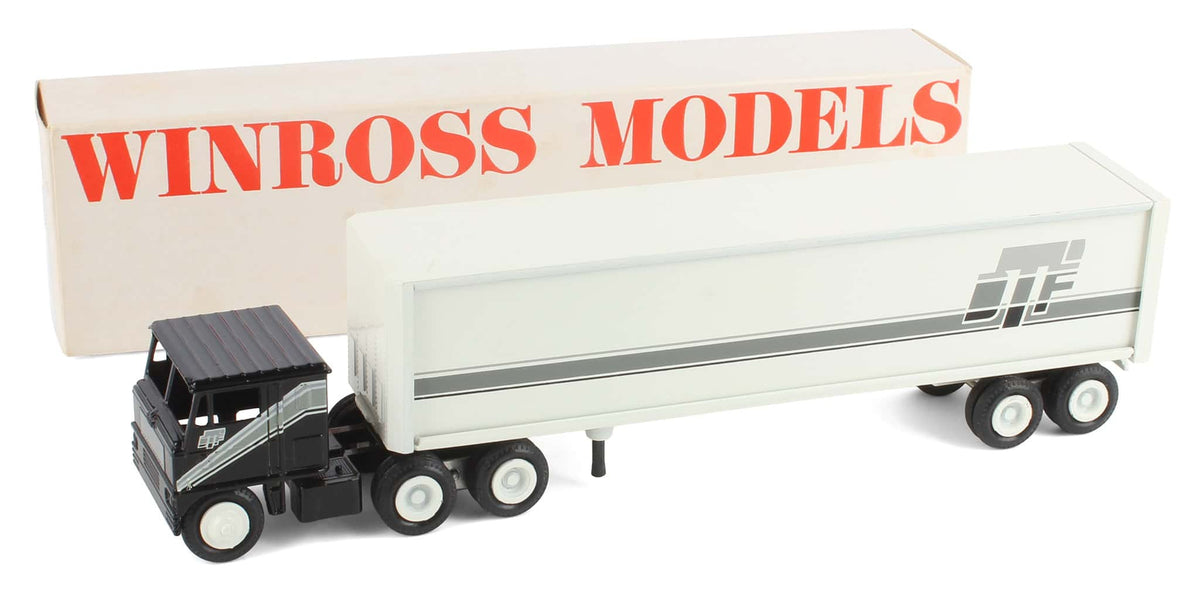 Winross Cf 1/64 Truck by Winross, DTF Trucking with Box Trailer — Outback Toys