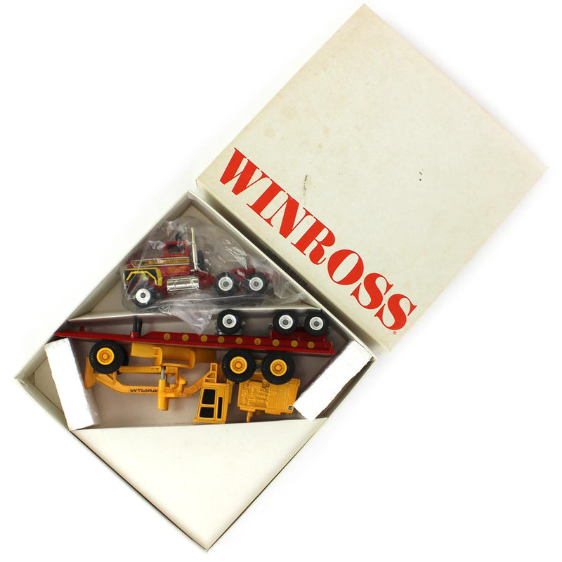 1/64 Winross Keller Bros. Flatbed with CAT Grader