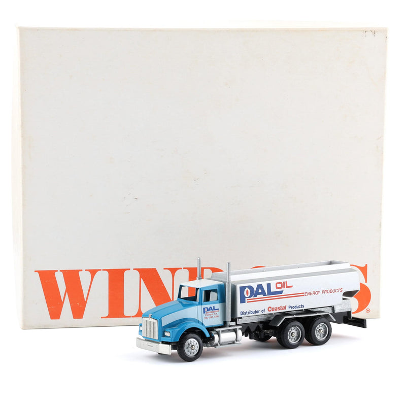 1/64 Winross Truck, PAL Oil Fuel Truck