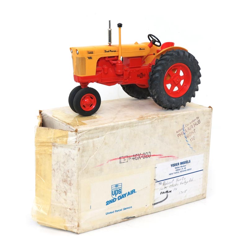 1/16 Case 700 Narrow by Yoder (Plastic), 1986 Beaver Falls, PA