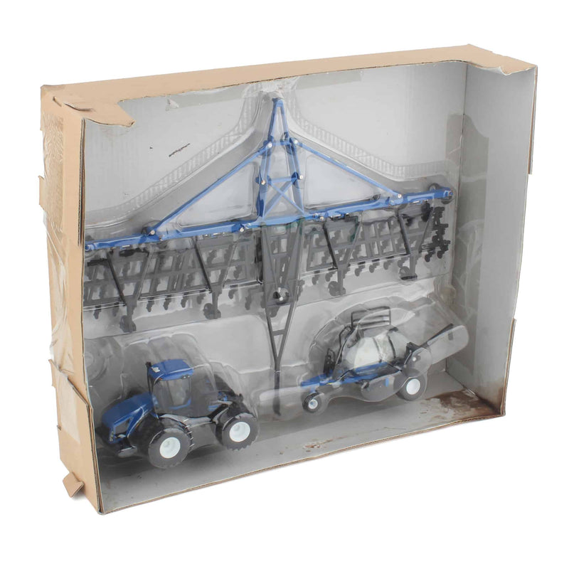 (B&D) 1/64 New Holland T9.670 4WD Tractor with Air Seeding Set by ERTL - Damaged Box