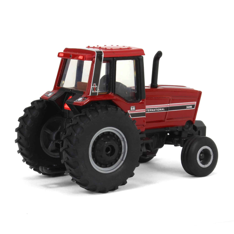 1/64 International Harvester 3688 with Cab