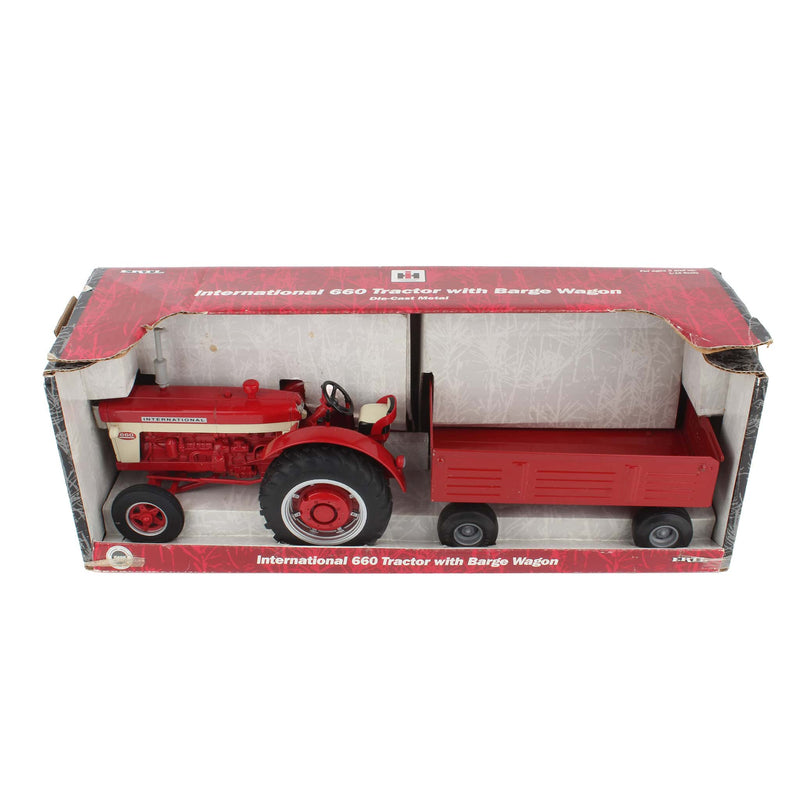 1/16 International 660 Wheatland Tractor with Barge Wagon by ERTL