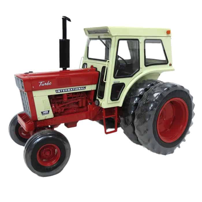 1/16 International Harvester 1466 Turbo Tractor with White Cab and
