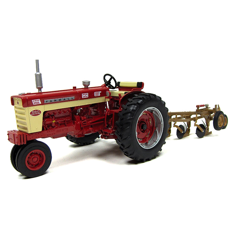 1/16 Farmall 560 Demo with Gold 5-Bottom Plow, 2008 National Farm Toy Museum Edition