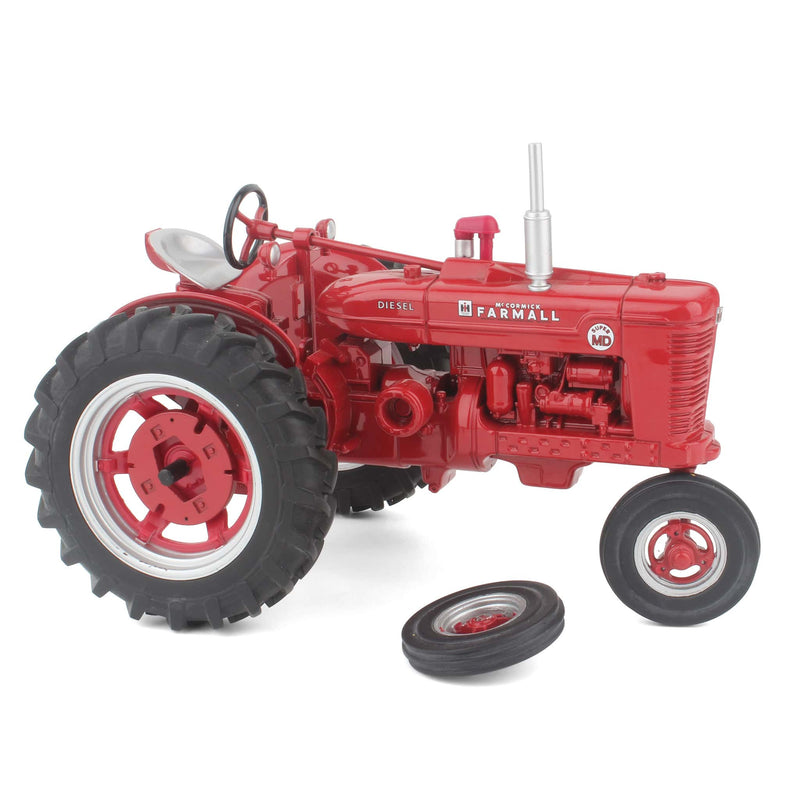 (B&D) 1/16 International Harvester Farmall Super MD Narrow Front Tractor - Damaged Item, LOOSE