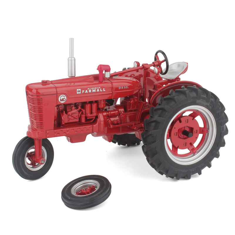 (B&D) 1/16 International Harvester Farmall Super MD Narrow Front Tractor - Damaged Item, LOOSE