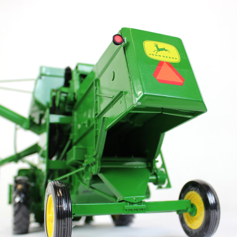 1/16 John Deere 55 Combine with Corn Header, Prestige Collection by ERTL