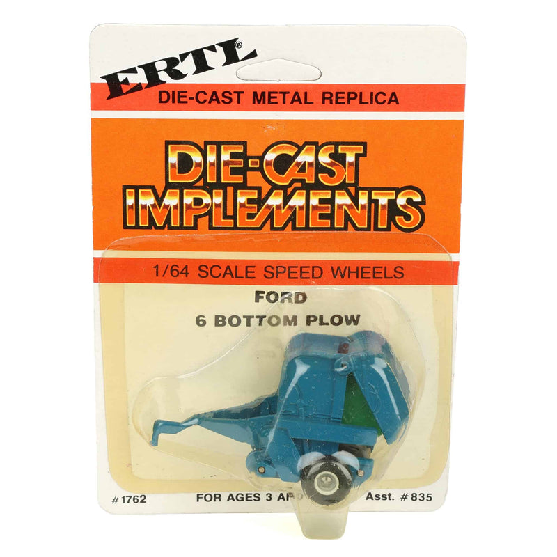 1/64 Ford Round Baler with Bale by ERTL - ERTL FACTORY CARD ERROR