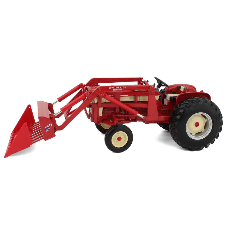 1/16 International Harvester 460 Tractor with 50 Loader by ERTL, 2007 World Pork Expo Collector Edition